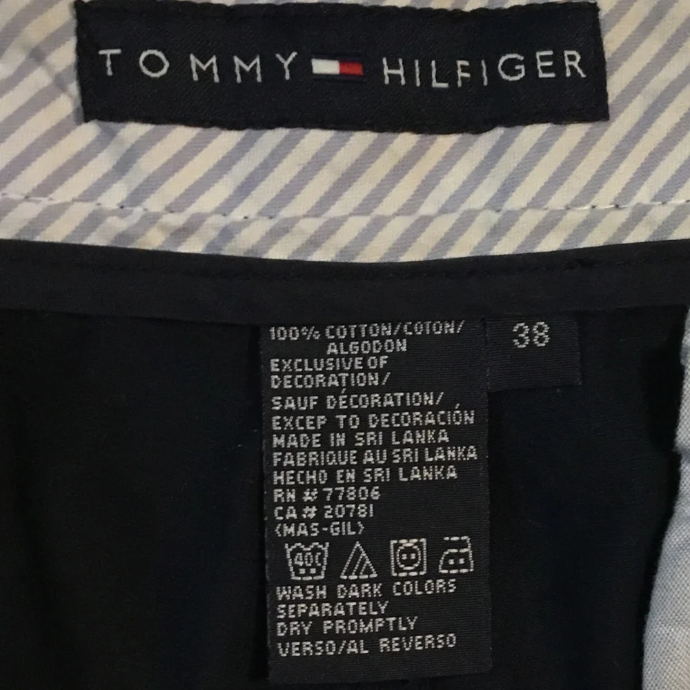 Tommy Hilfiger Navy Blue Mens Bermuda Shorts Size 38